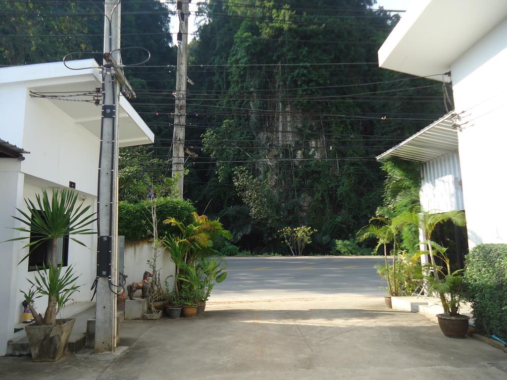 Pine Home Krabi Exterior photo
